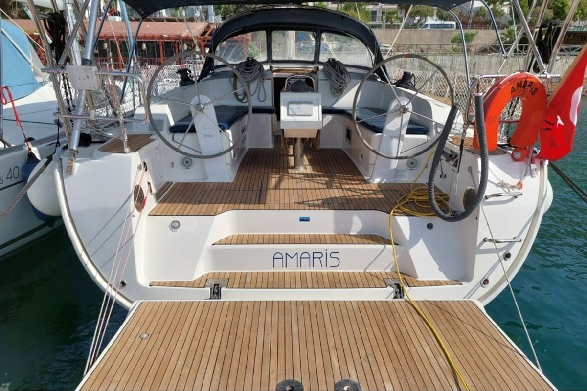 Bavaria Cruiser 46, Amaris