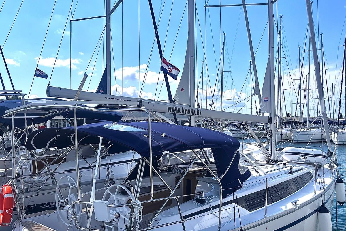 Bavaria Cruiser 34, KORA