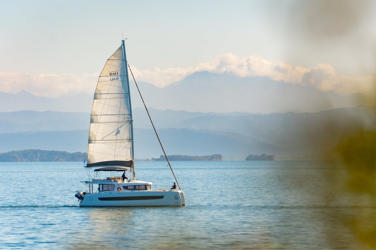 Bali 4.8 , Stelina