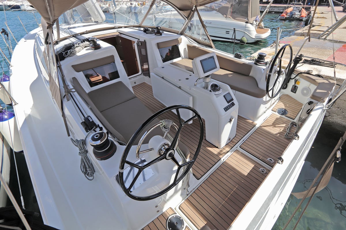 Sun Odyssey 410, Paris 
