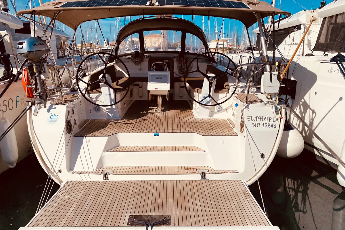 Bavaria Cruiser 46 Style, Euphoria (Pax 10)