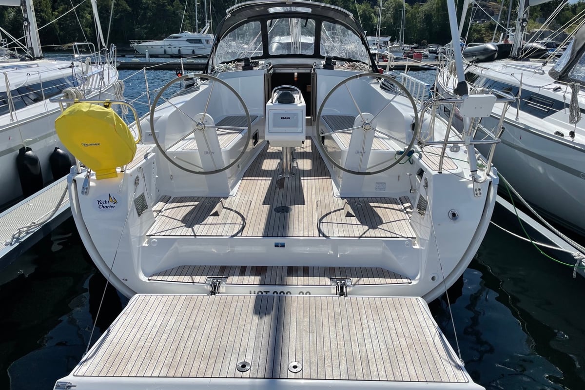 Bavaria Cruiser 41, ZEPHYR