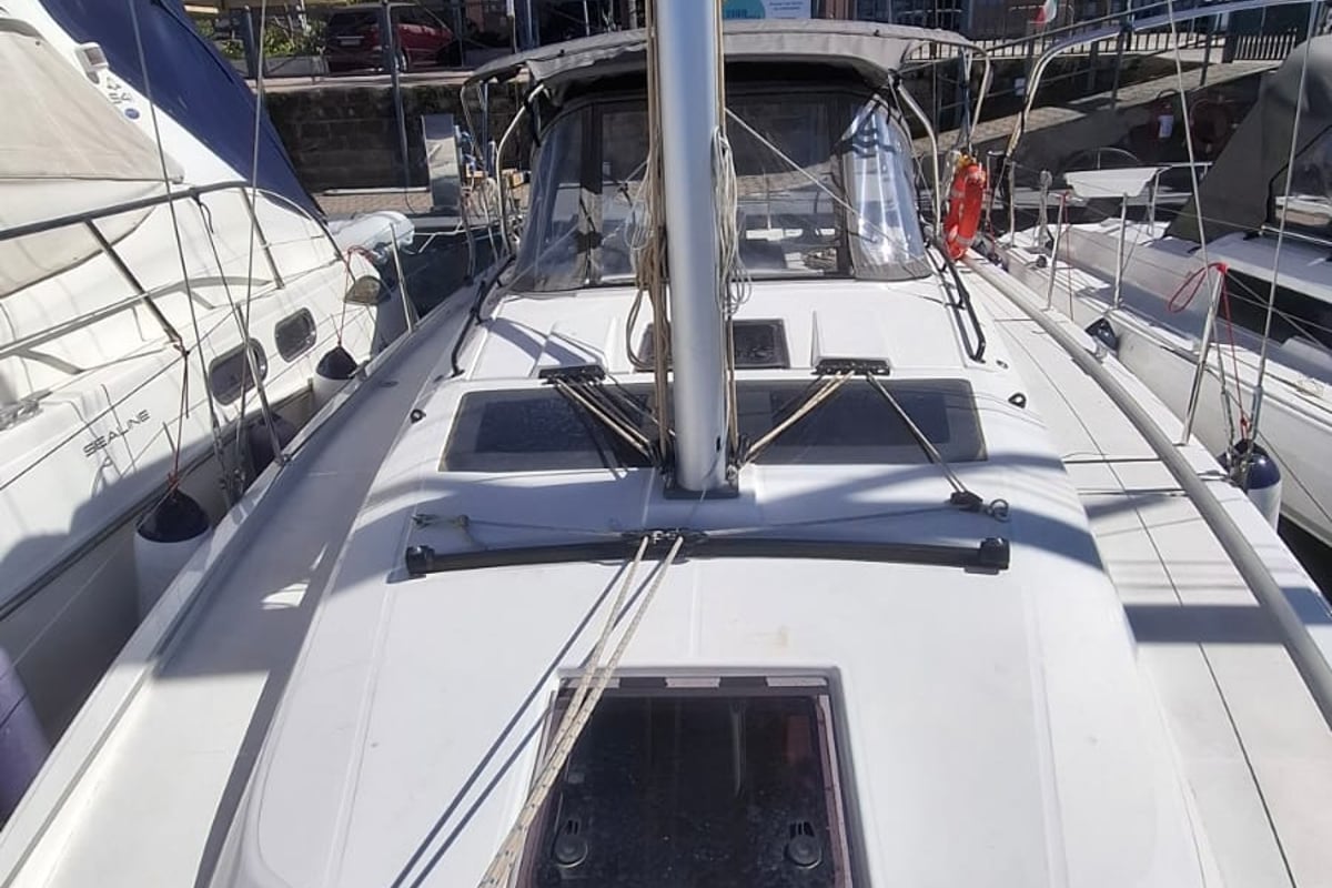 Dufour 37, Nala