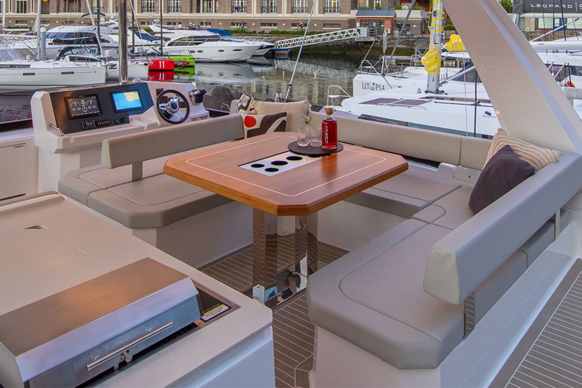 Leopard 40 PC, Moorings 403 PC Exclusive