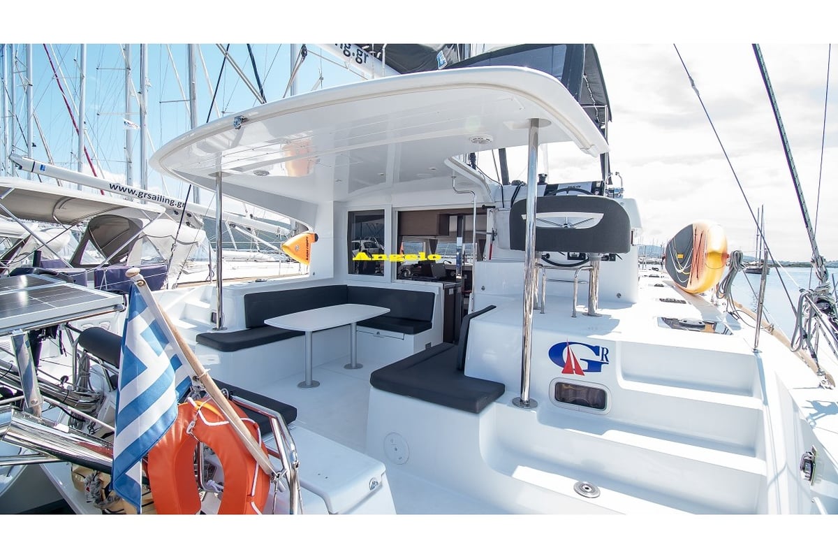 Lagoon 40, ANGELO
