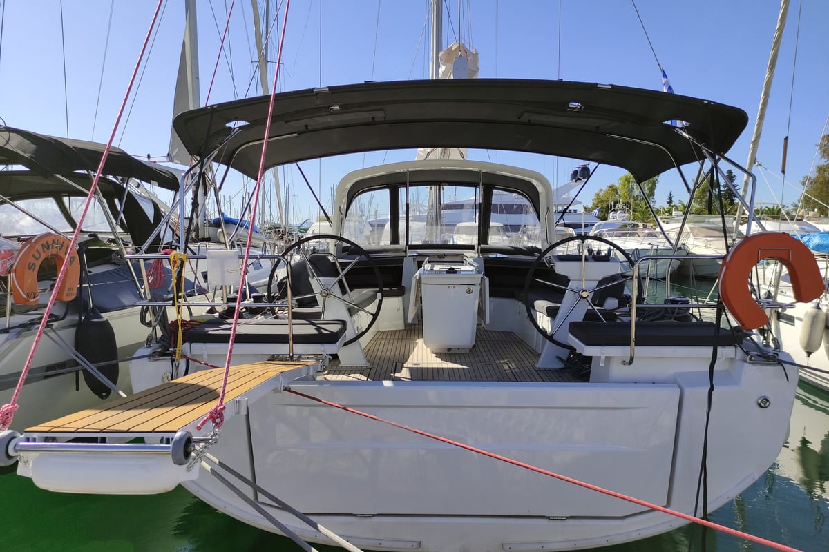 Oceanis 46.1, Athanasia