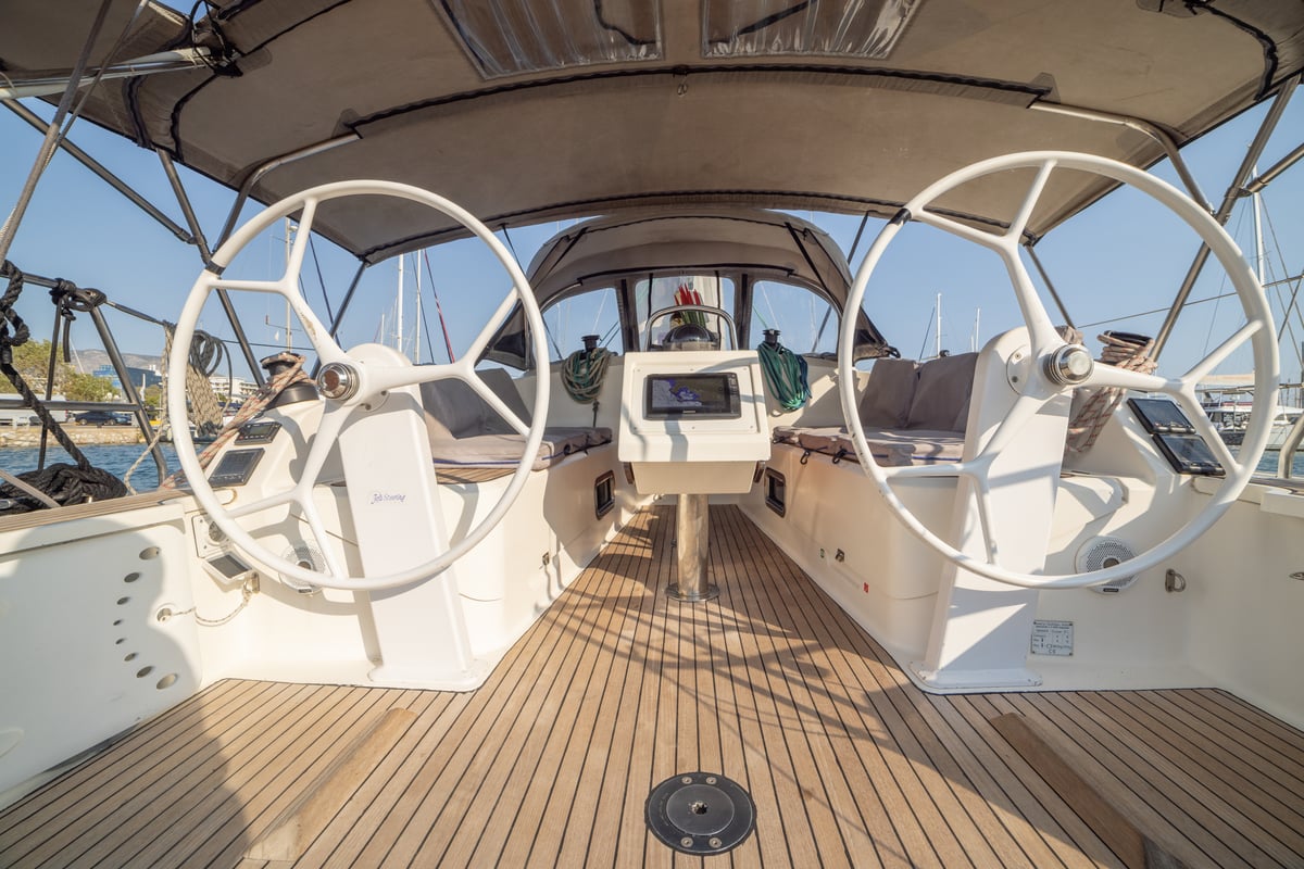 Bavaria Cruiser 37, Marlo