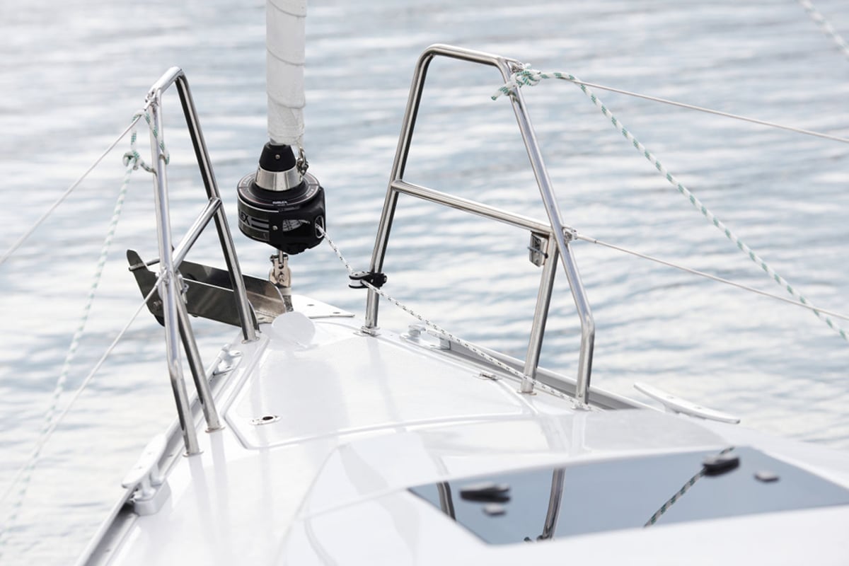 Hanse 325, Selini