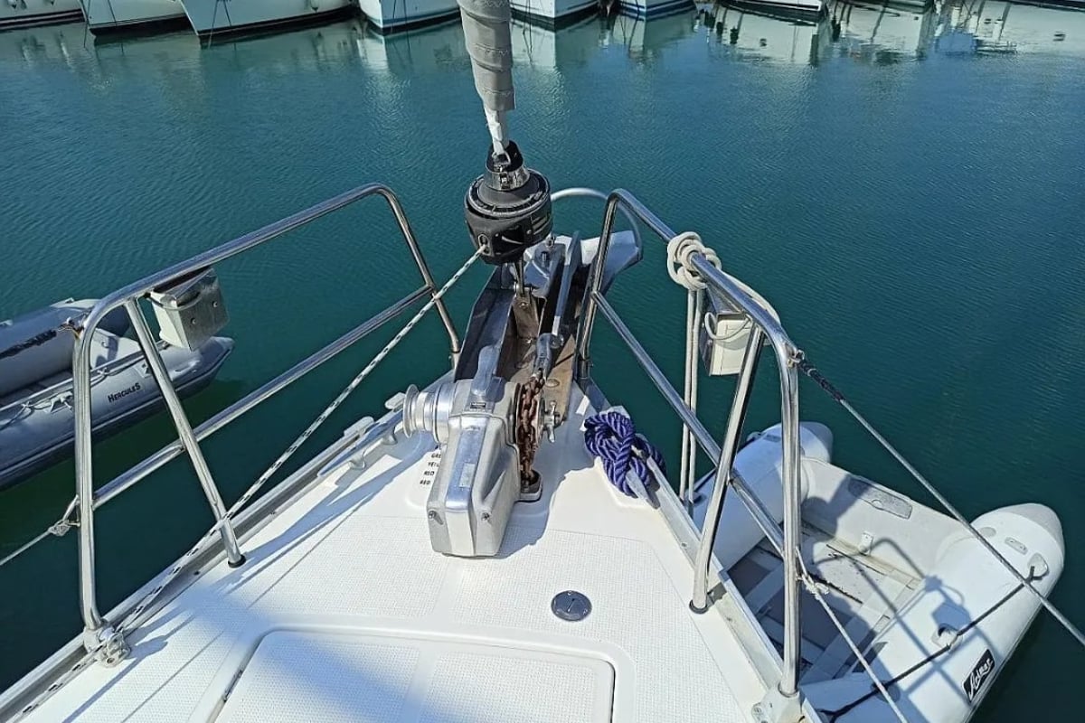 Bavaria Cruiser 45, Saffron