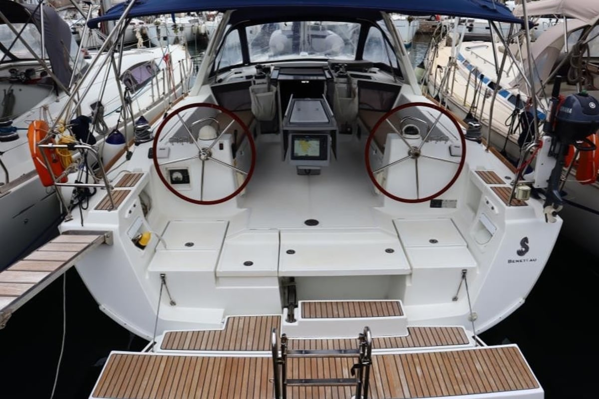 Oceanis 41, Ecstasea