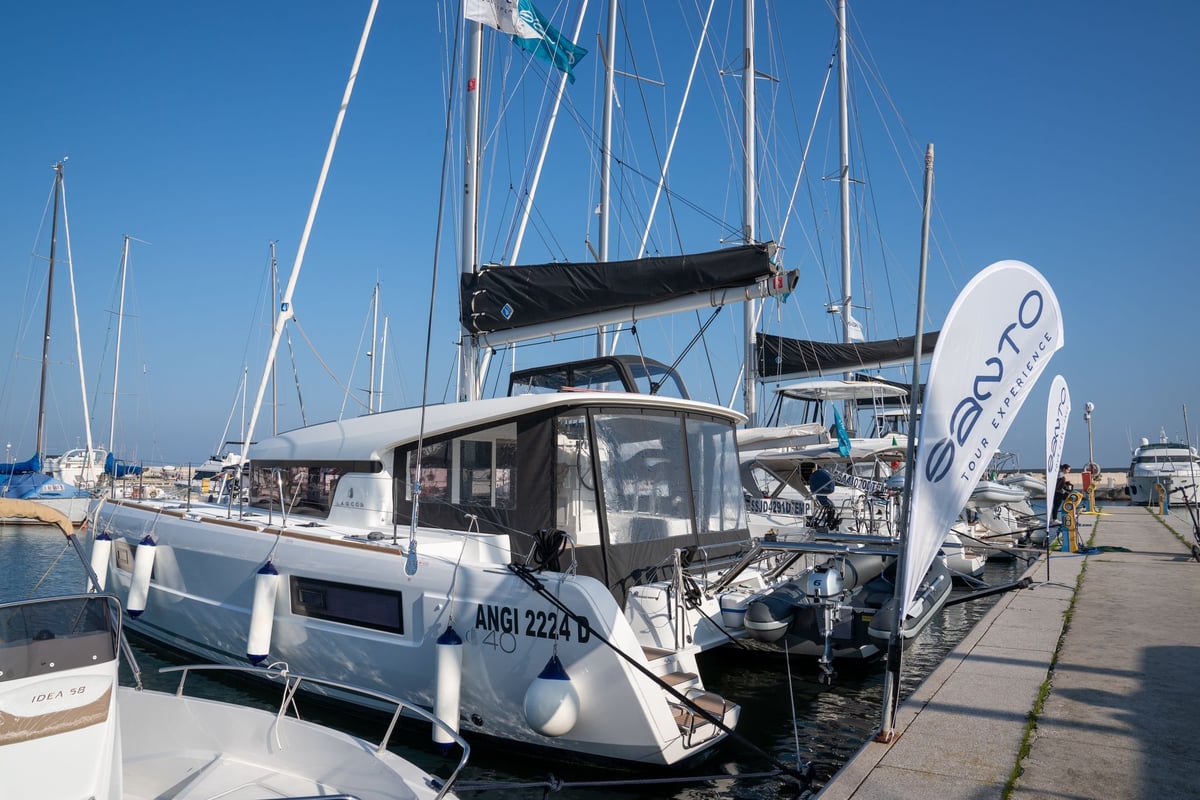 Lagoon 40, Ginevra