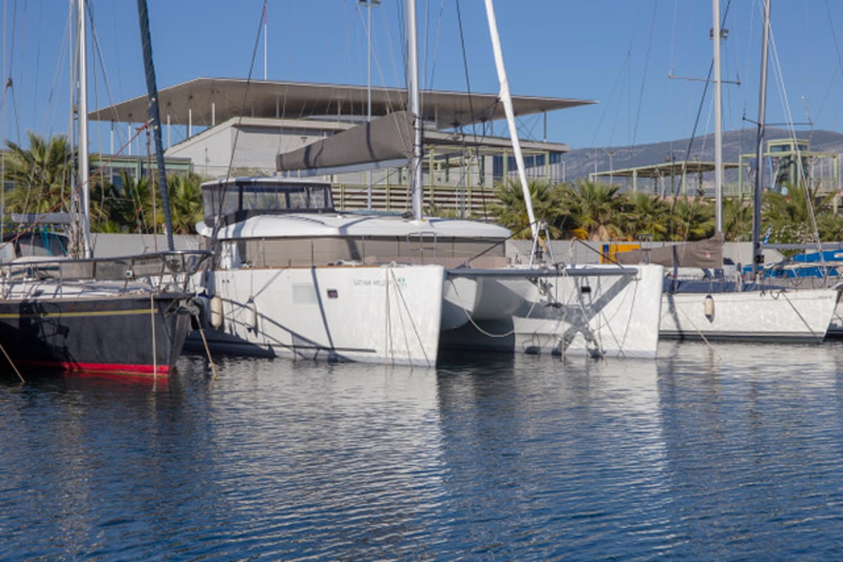 Lagoon 450, Satyam Melody