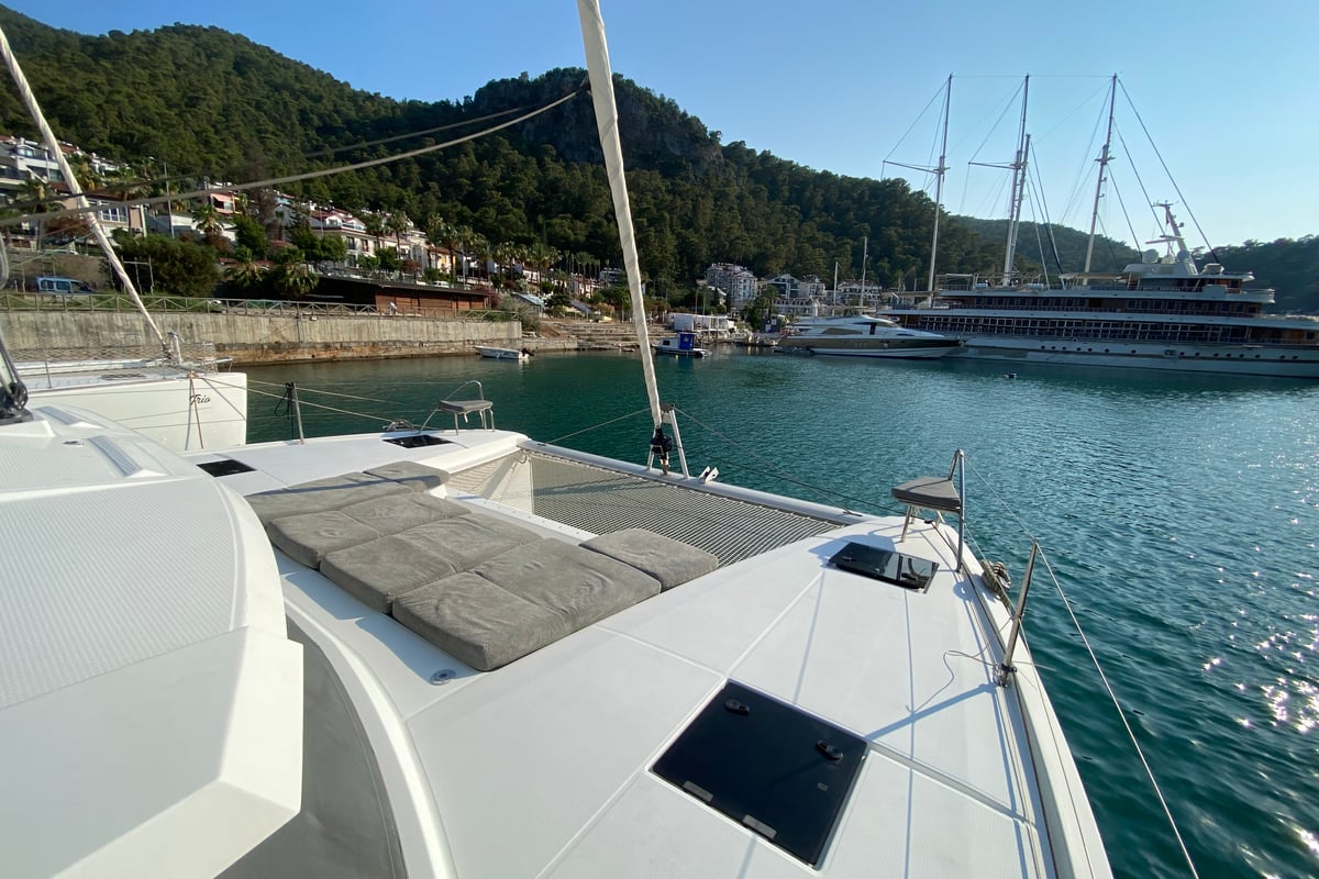 Astréa 42, Osaya