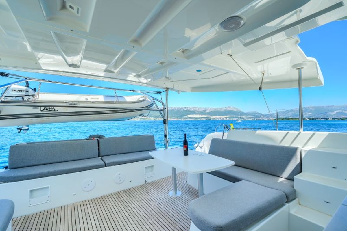 Lagoon 46, ADRION