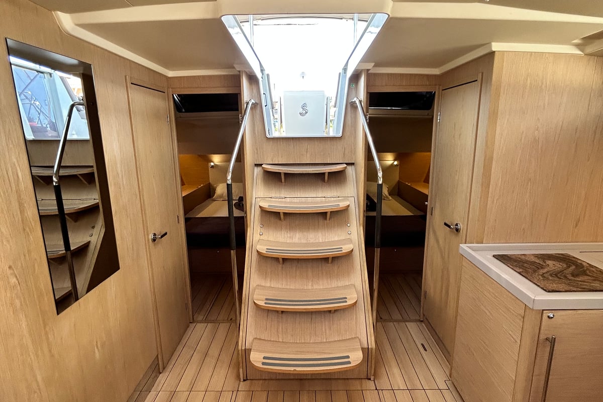 Oceanis 51.1, Barracuda (Refit 2026 - A/C - Generator - Electric Heads - 12 Pax)