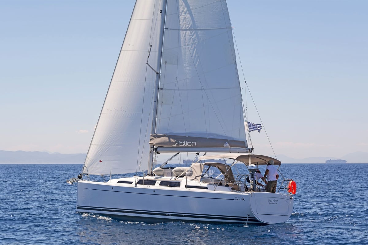 Hanse 345, Ursa Minor