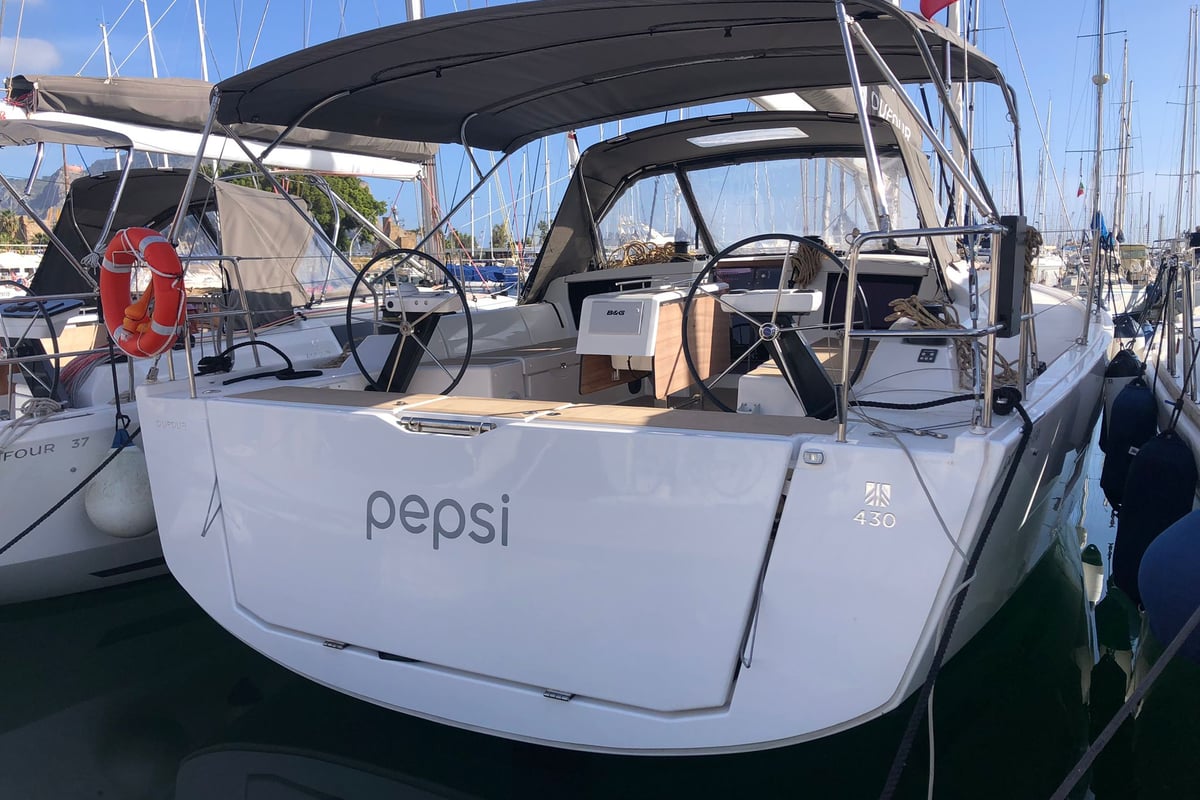 Dufour 430, Pepsi