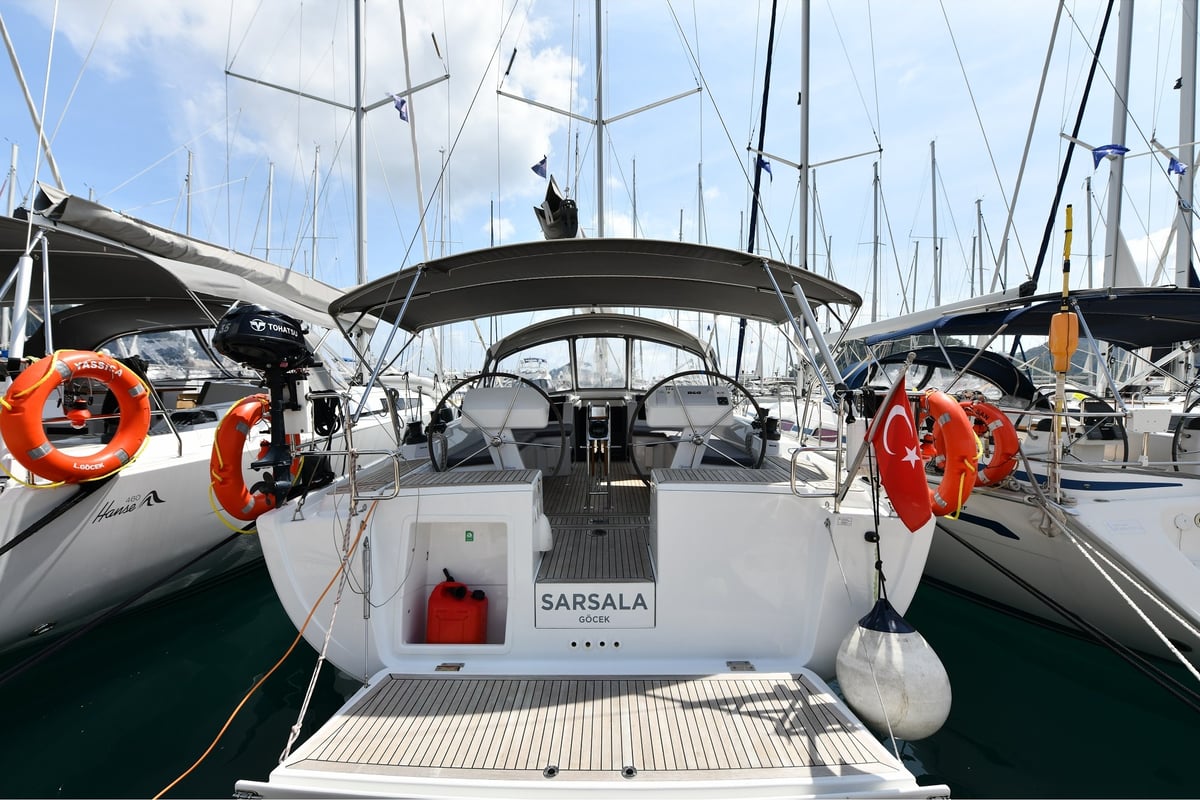 Hanse 458, SARSALA