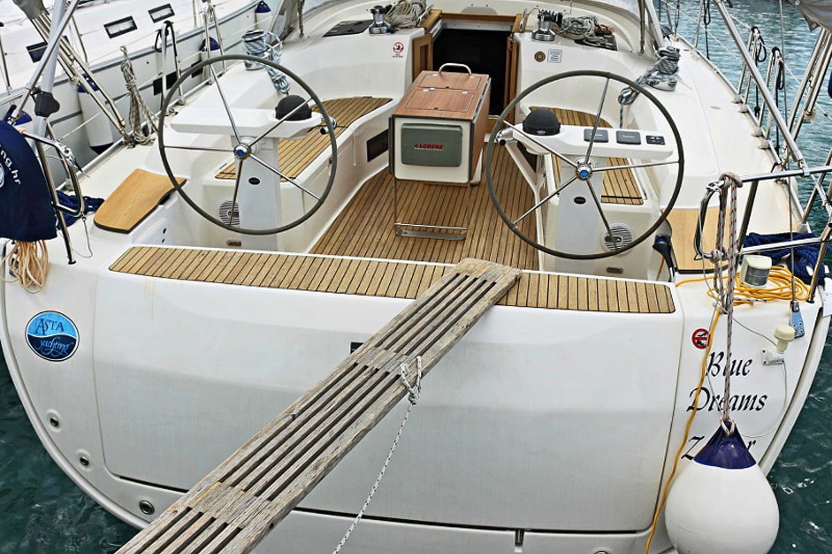 Bavaria Cruiser 45, BLUE DREAMS