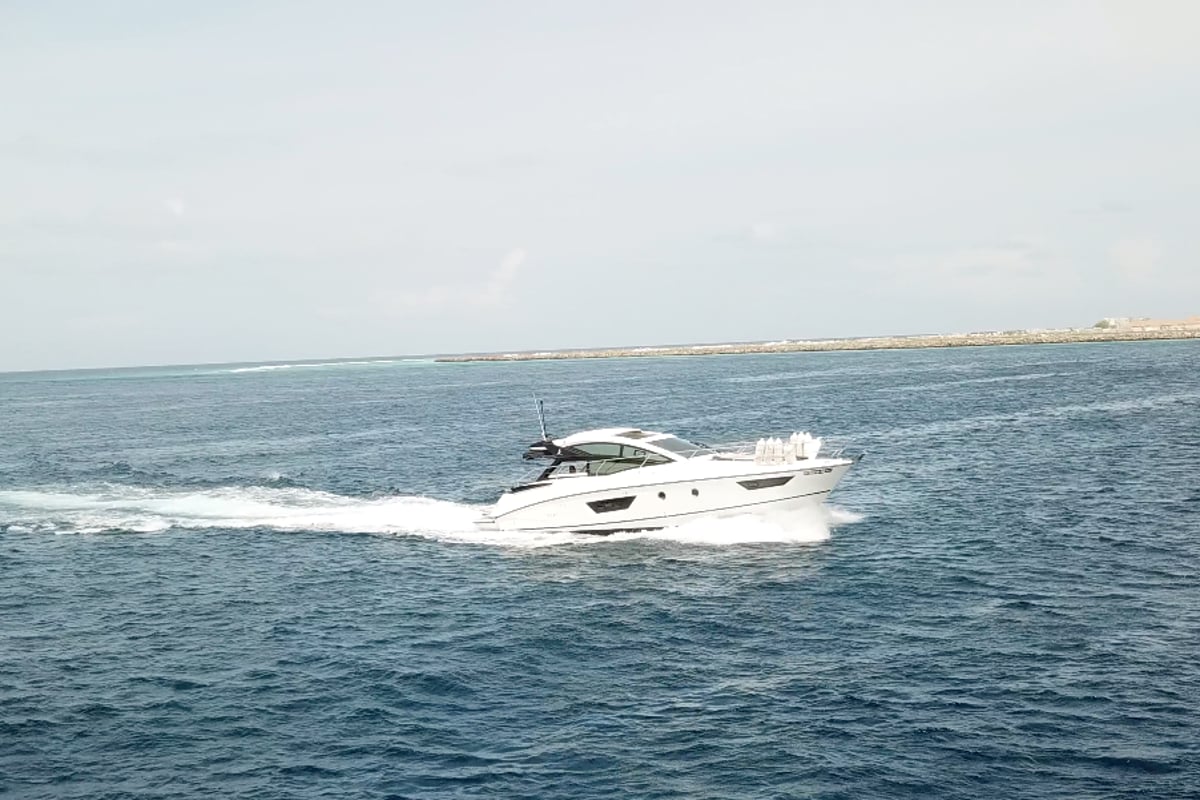 Beneteau GT40, Island Cruise