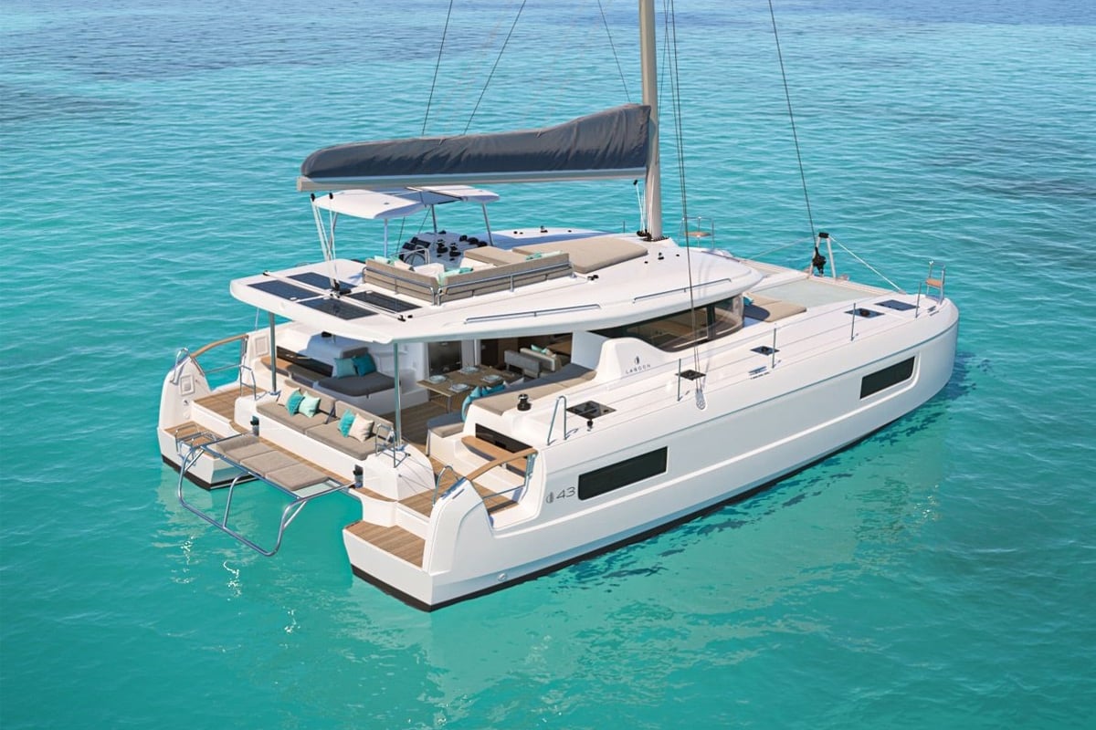 Lagoon 43, Prestige Line
