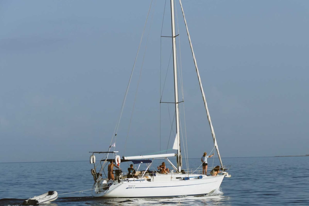 Bavaria 41, Meropi