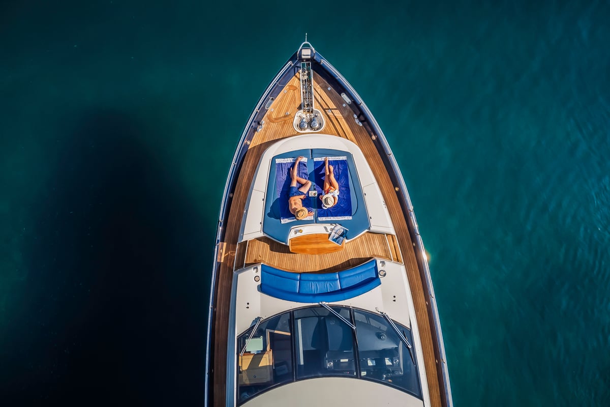 Sunseeker Yacht 86, The Best Way
