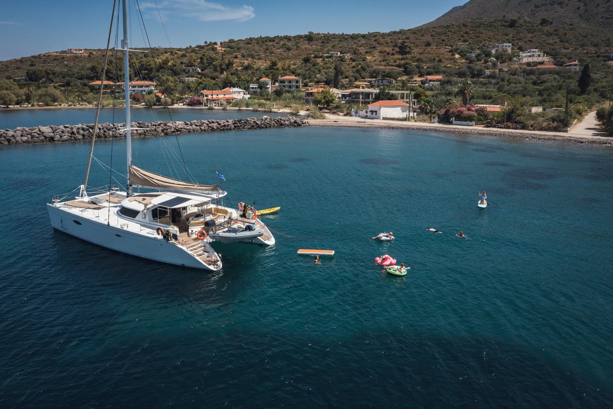 Eleuthera 60, ZORBA CAT