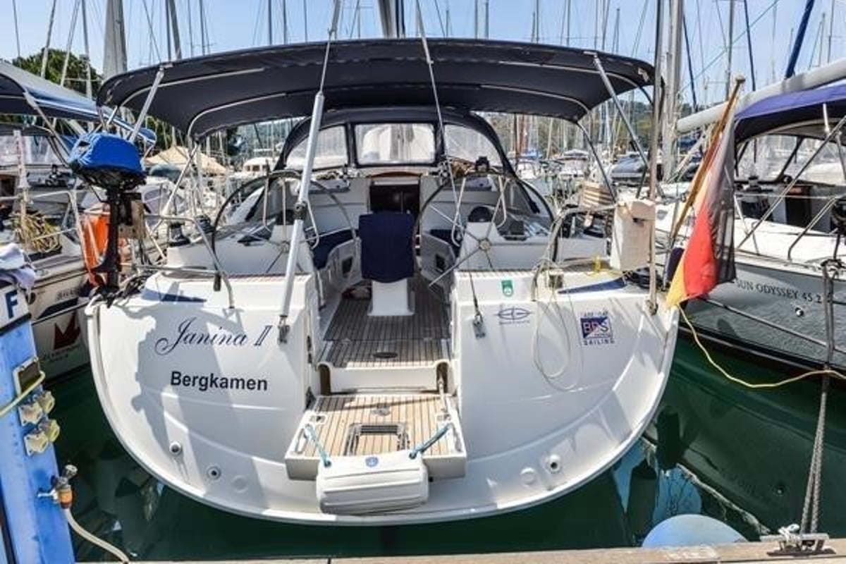 Bavaria 44, Janina II