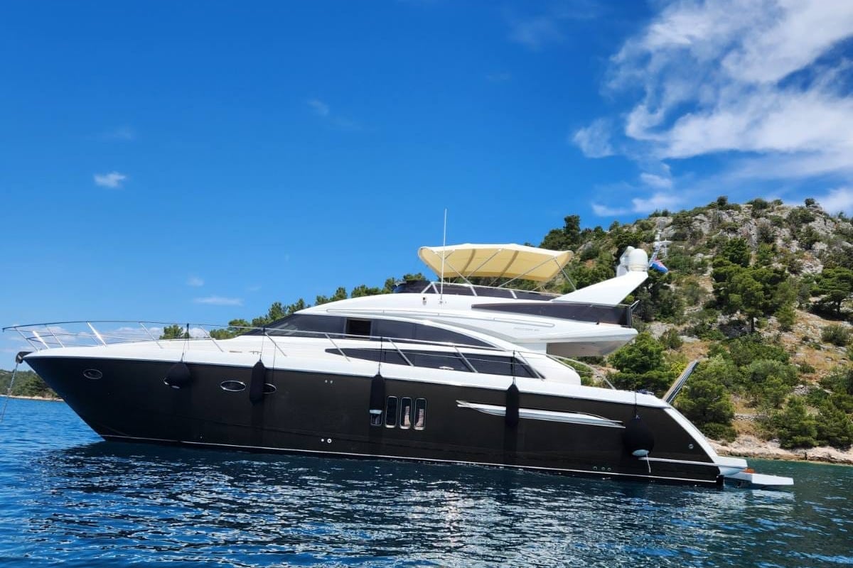 Princess 62, Sassy