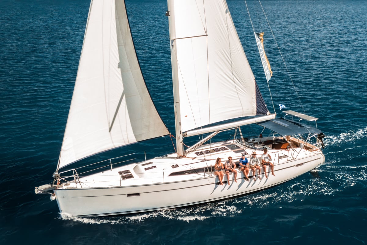 Bavaria 51 Cruiser, Vivi (Stbd Aft Double ensuite cabin)