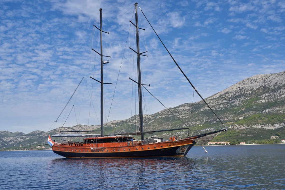 Gulet, Stella Maris