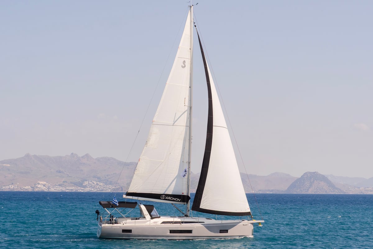 Oceanis 46.1, Nailah