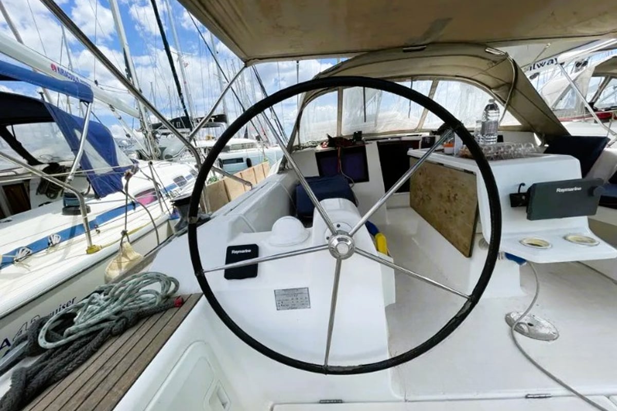 Dufour 410 Grand Large, FREEDOM