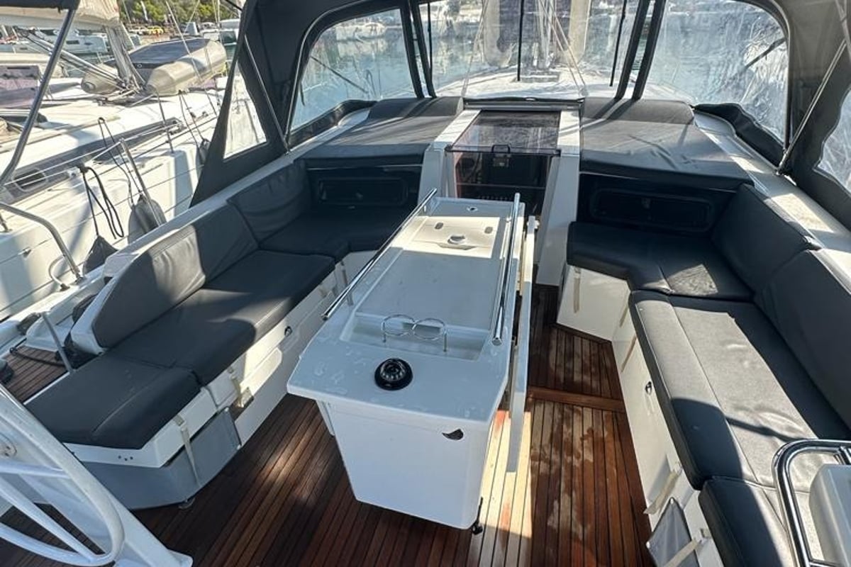 Oceanis 46.1, ILIA