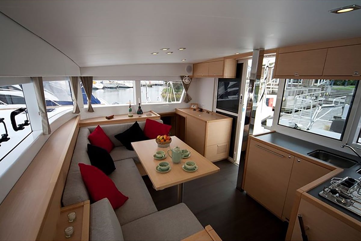 Lagoon 39, LE GRAND BLUE