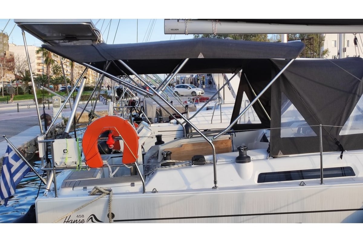 Hanse 458, Rogira