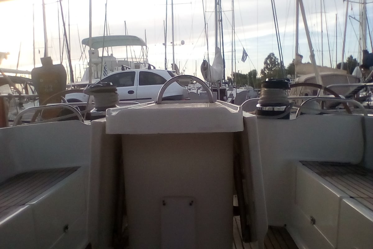 Ocean Star 51.1, Xenia