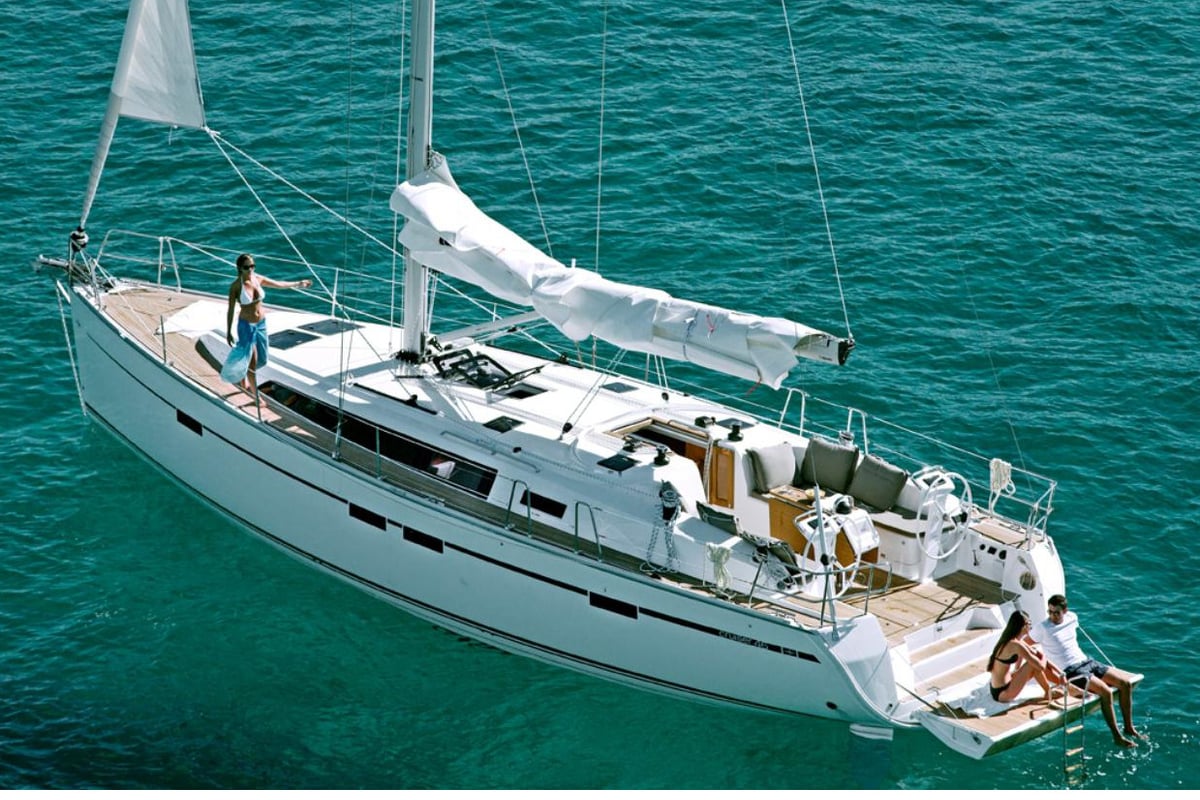Bavaria Cruiser 46, Amore