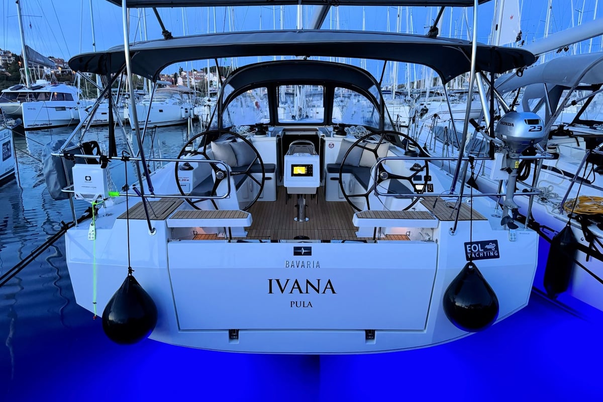Bavaria C42, Ivana