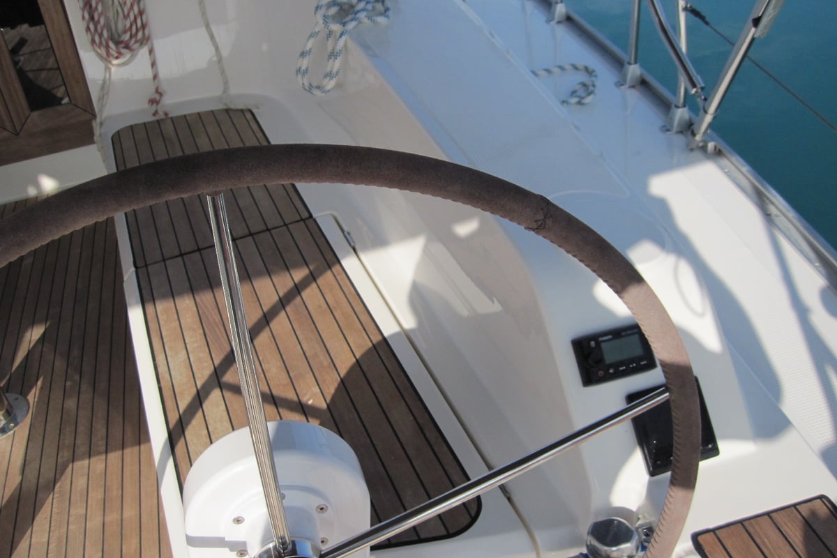Bavaria Cruiser 41, VITTORIA