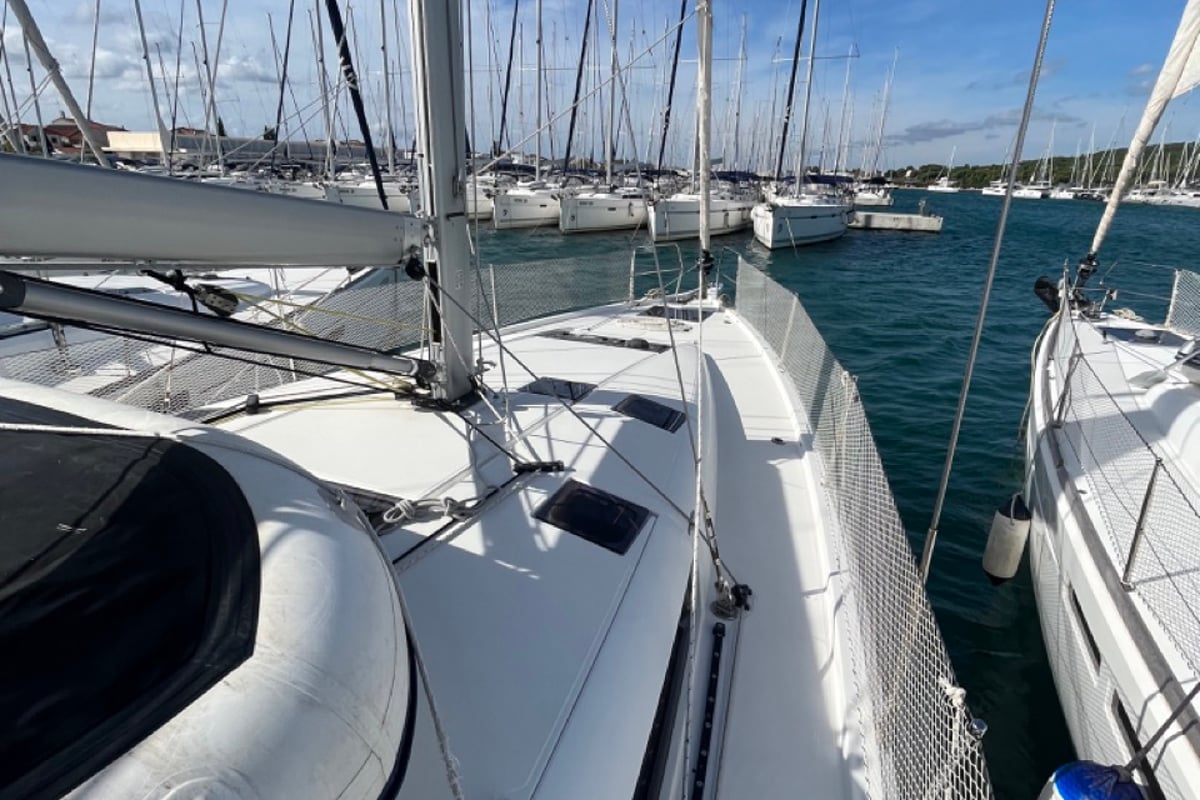 Sun Odyssey 490, ATHINA