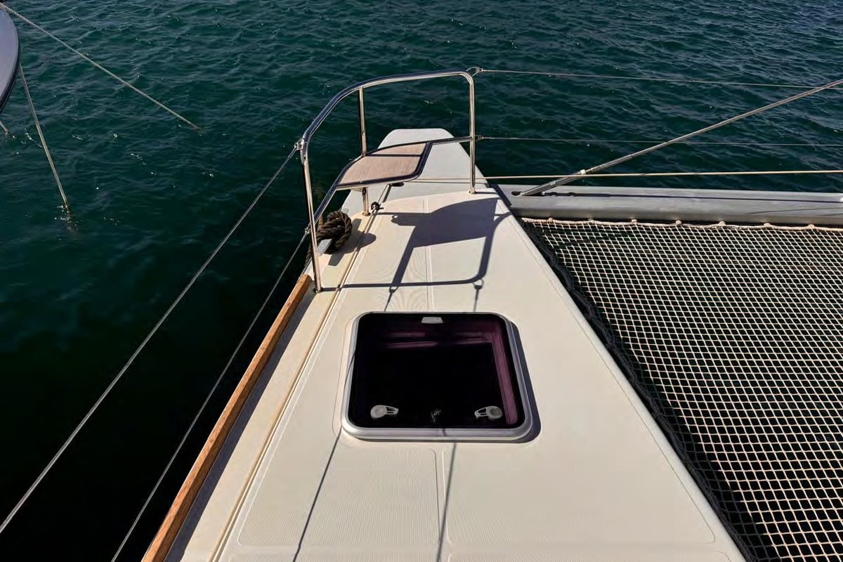 Lagoon 52F, MADININA