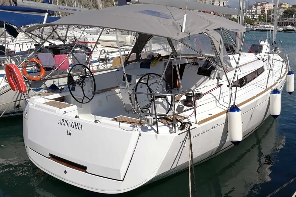 Sun Odyssey 449, Arisaghia
