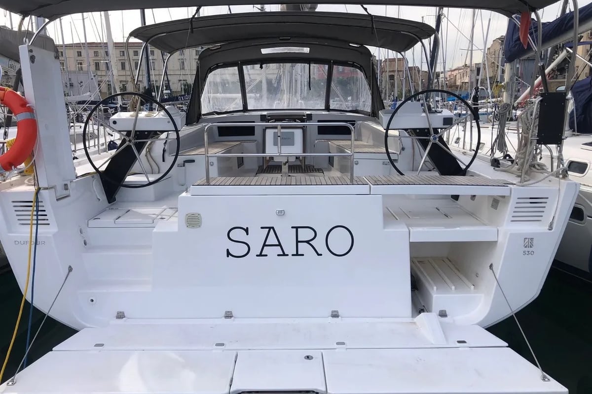 Dufour 530, Saro