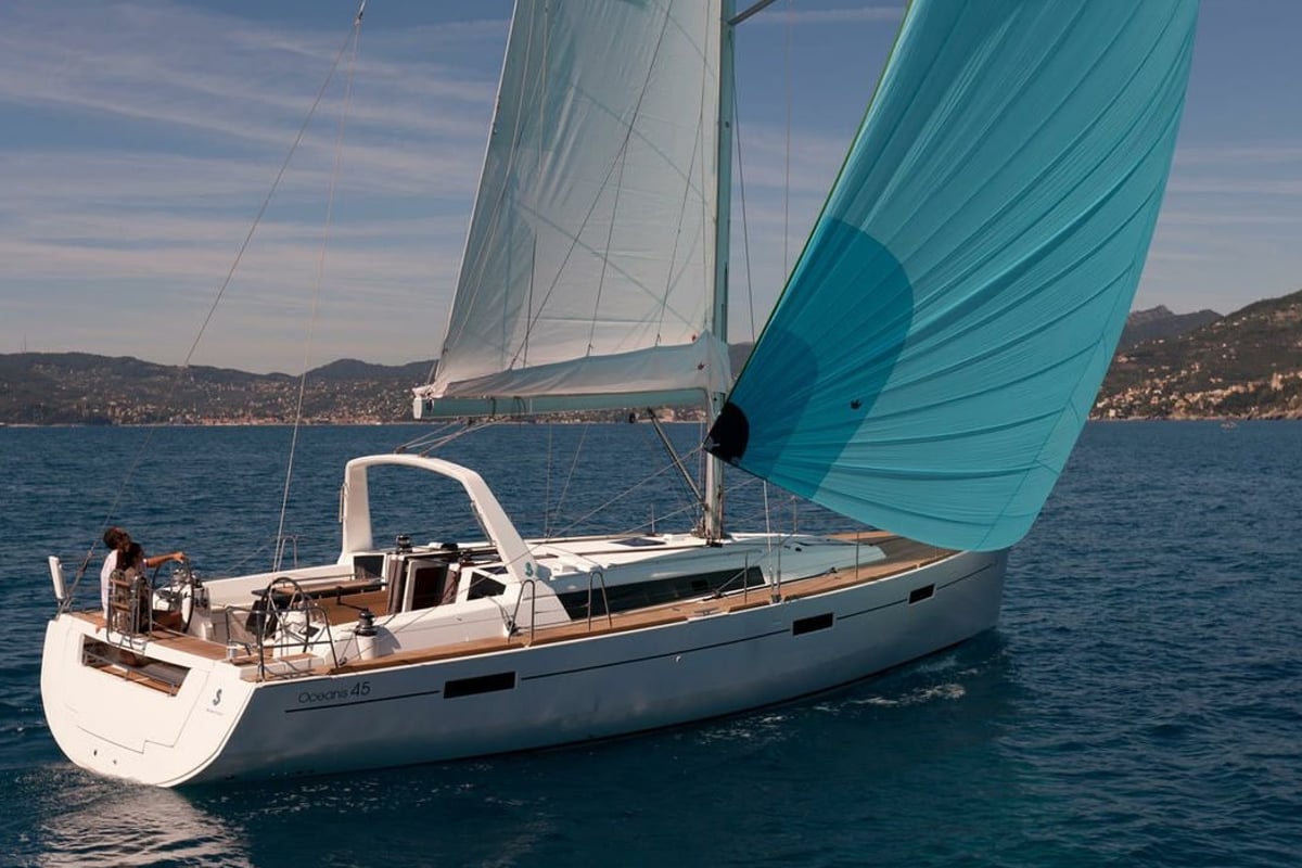 Oceanis 45, Stella