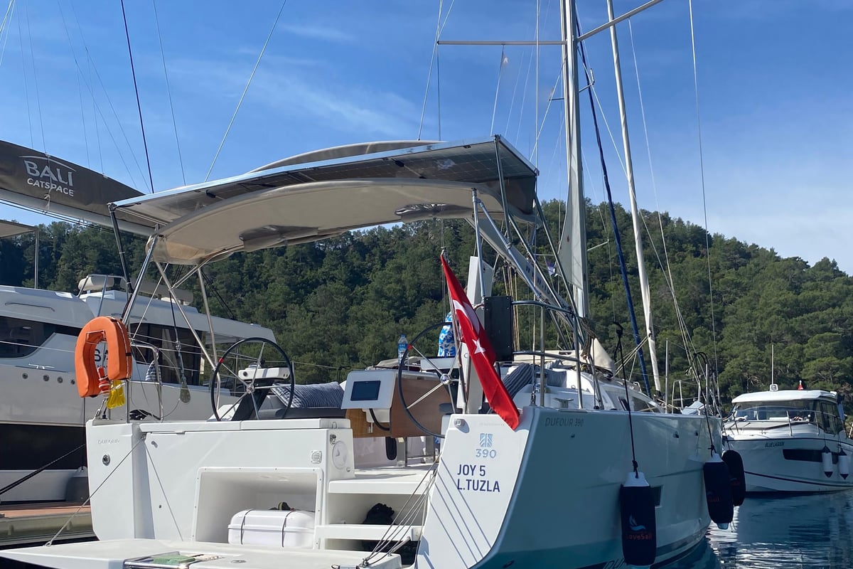 Dufour 390 Grand Large, Joy 5