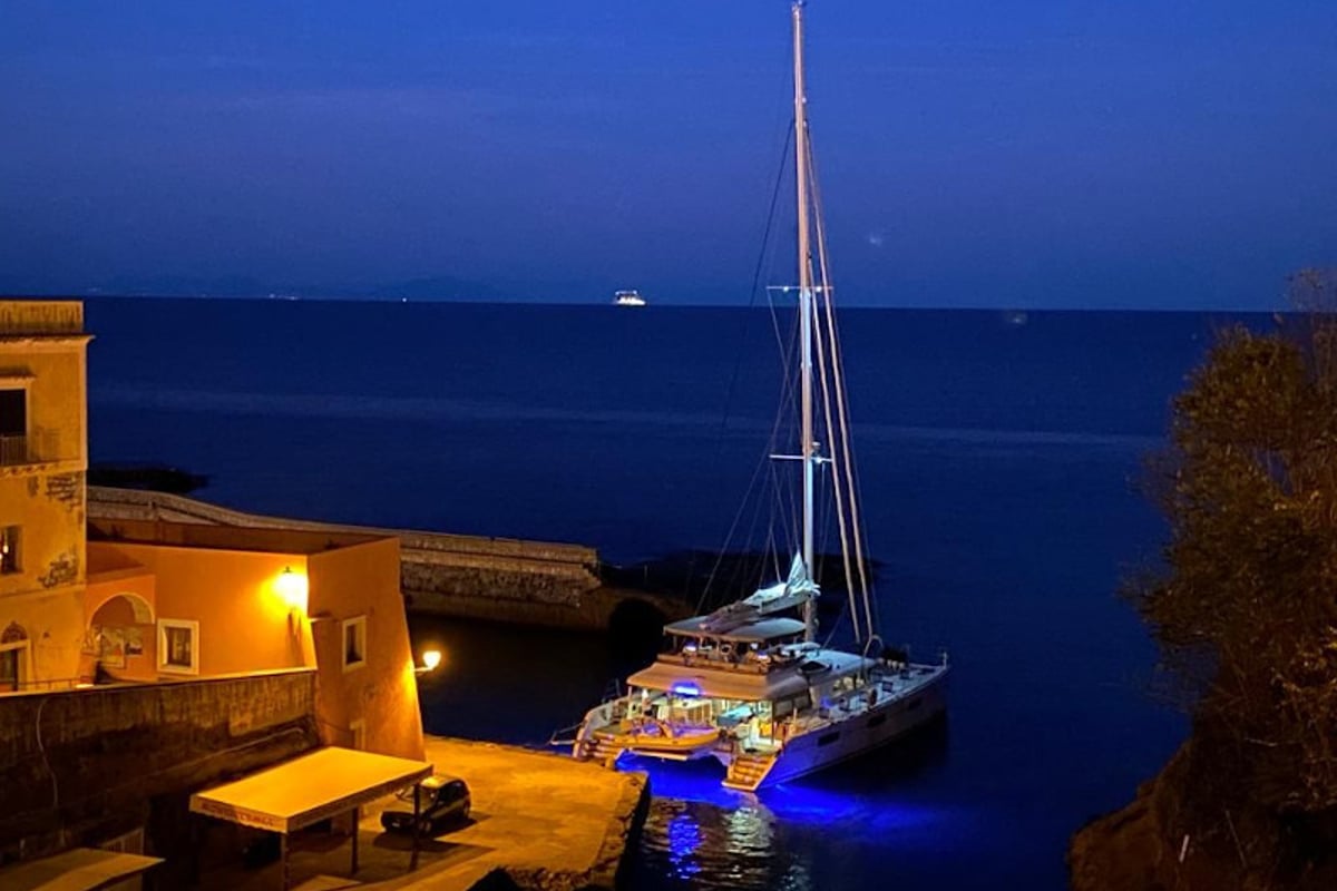 Lagoon 620, LADY RACHEL