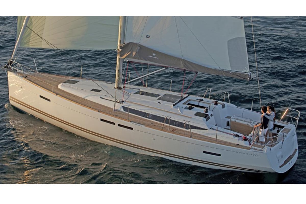 Sun Odyssey 439, Aliki