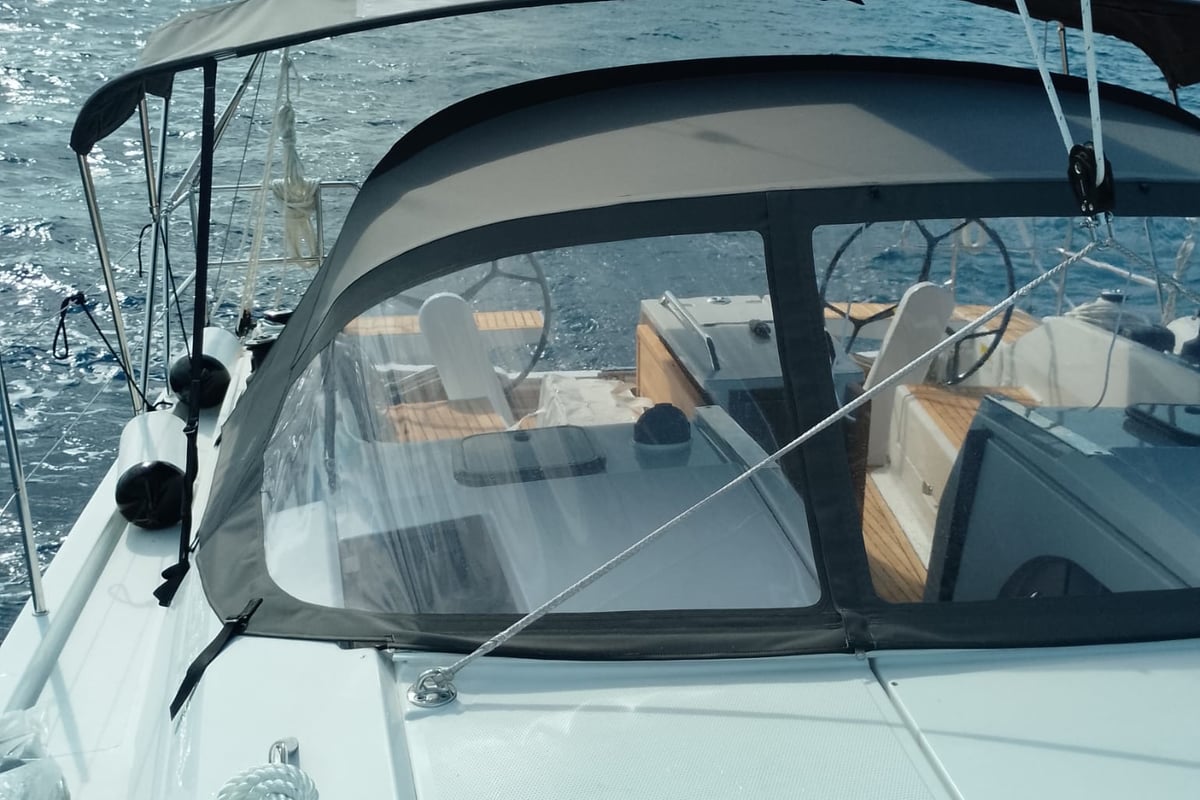 Hanse 360, Valentina